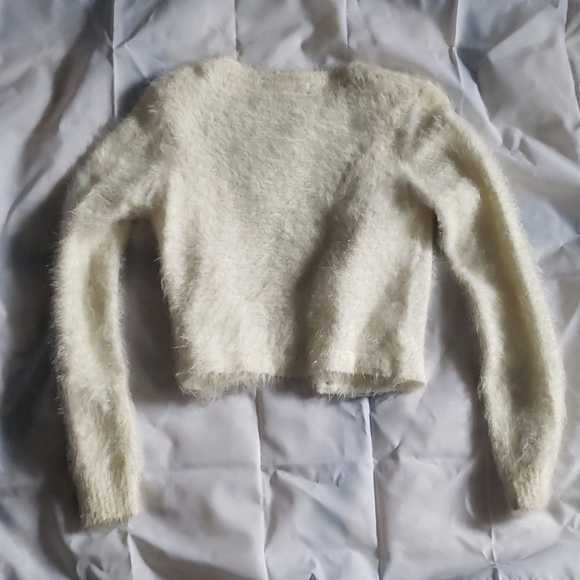NWOT F21 Fuzzy Mohair Vneck Cardigan - Picture 10 of 10